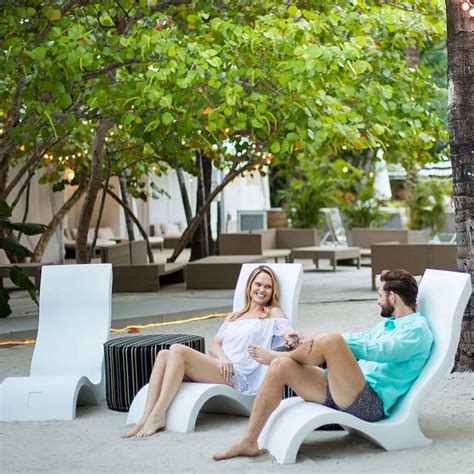 Ledge Lounger Ledge Lounger In-Pool Chair - White Outdoor Furniture - Sunnyland Outdoor Patio ...