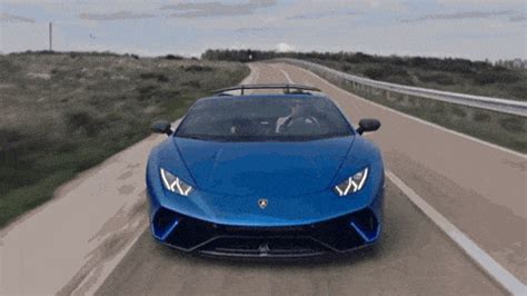 Lamborghini Gif - GIFcen