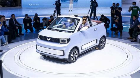 2021 Auto Shanghai: Wuling Hong Guang MINI EV Cabrio