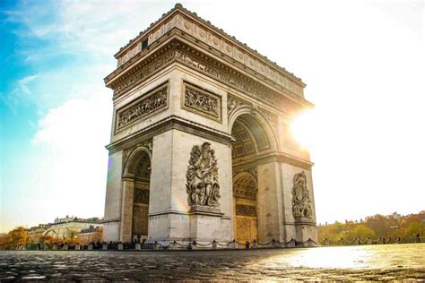 These Arc de Triomphe Around the World… And in Montpellier? • La Comédie de Vanneau