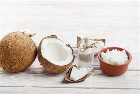 Coconut Oil For Dogs: Benefits, Nutrition And Risks - The Goody Pet