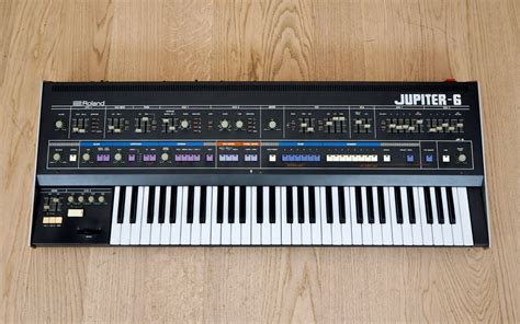 MATRIXSYNTH: Roland Jupiter-6 Vintage Analog Polyphonic Synthesizer JP-6