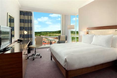 Hilton Reading hotel – Reading, Berkshire | englandrover.com