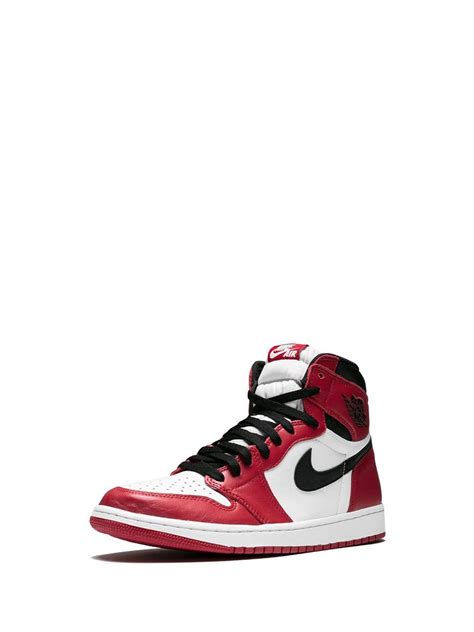 Jordan Air Jordan 1 Retro High OG "Chicago" Sneakers | White | FARFETCH