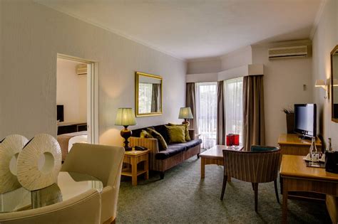 Protea Hotel by Marriott Midrand | Find Your Perfect Lodging, Self-Catering, or Bed and ...