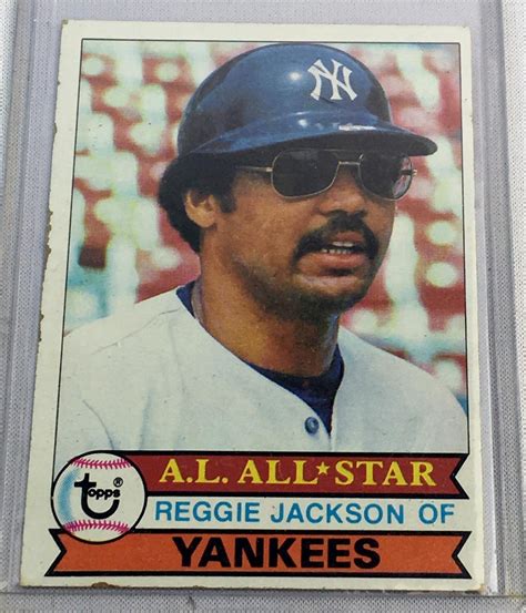 Lot - 1979 Topps #700 Reggie Jackson New York Yankees Baseball Card