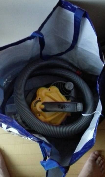 DIY project putting my vacuum cleaner into at bag to have on my back when cleaning : VacuumCleaners