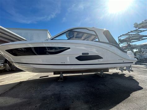 2023 Sea Ray Sundancer 370 Outboard Sports Cruiser for sale - YachtWorld