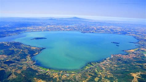 Lake Trasimeno 2 - Top Facts