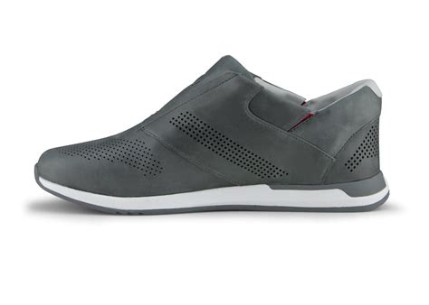 KIZIK Men's Dubai Castle Shoe