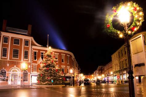 Portsmouth, NH | Gorgeous christmas, Christmas scene, Christmas pictures