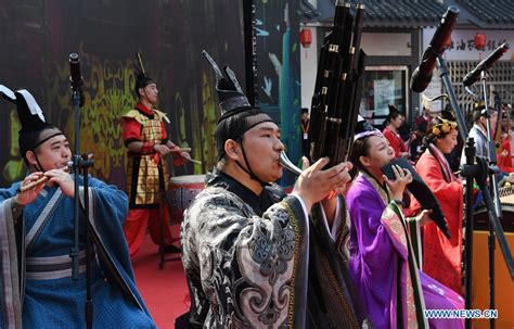 Hanfu show staged at 2019 China (Xuzhou) Han culture tourism festival ...