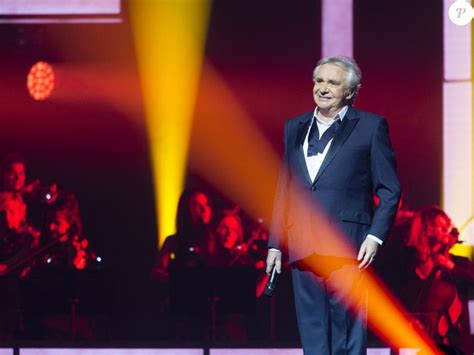 Exclusif - Michel Sardou - Ultime concert de Michel Sardou pour la ...