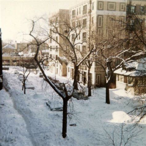 40 Amazing Color Pics Capture Chicago During the 1967 Blizzard ...