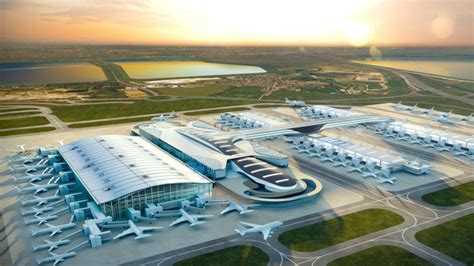 Heathrow airport: Rival expansion scheme revealed - BBC News