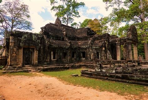 Banteay Kdei Angkor Cambodia - All about Citadel of Monks' cells