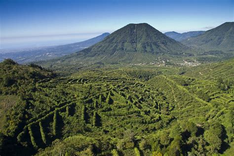 Mountain ranges in El Salvador Ancient Mayan, Mayan Ruins, Ecuador, Patagonia, Costa, Mayan ...