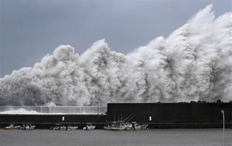 Typhoon Jebi, most powerful to hit Japan in 25 years, leaves trail of ...