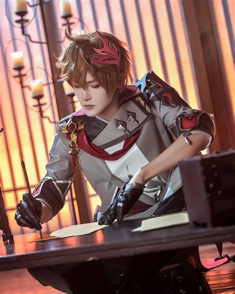 Genshin Impact Childe Cosplay | Fantasieren, Shenhe, Inspirieren