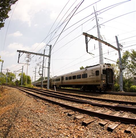 CNJ Seashore Branch | An NJ Transit train rushes Northbound … | Flickr