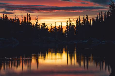 Bear Lake, Colorado at Sunrise [5559567X3978] [OC] | Bear lake colorado ...