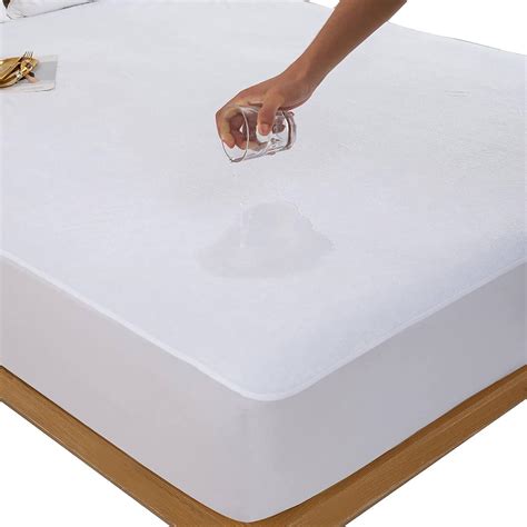 Amazon.com: Waterproof RV Queen Short Mattress Protector for 60x75 Bed Soft Bamboo Terry ...