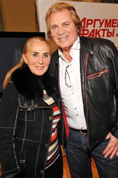 Patricia Healey, Engelbert Humperdinck's Wife, Dies