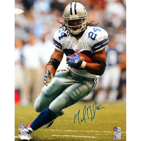 Marion Barber Signed Cowboys 16x20 Photo (Beckett) | Pristine Auction