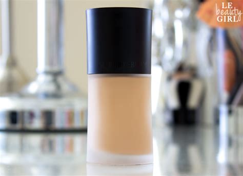 Giorgio Armani Luminous Silk Foundation Review (Before & After)