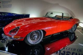 Red Jaguar E-Type 3.8 Roadster "Flat Floor" at the 36th Th… | Flickr