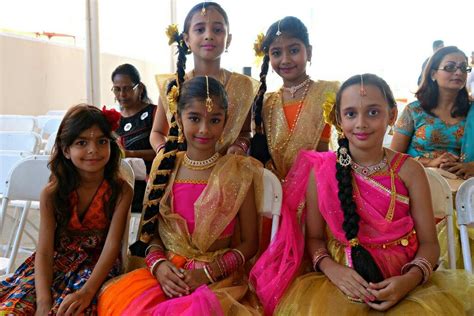 Pin by Chrissy Stewert on Guyana | Indian festivals, Fashion, Saree