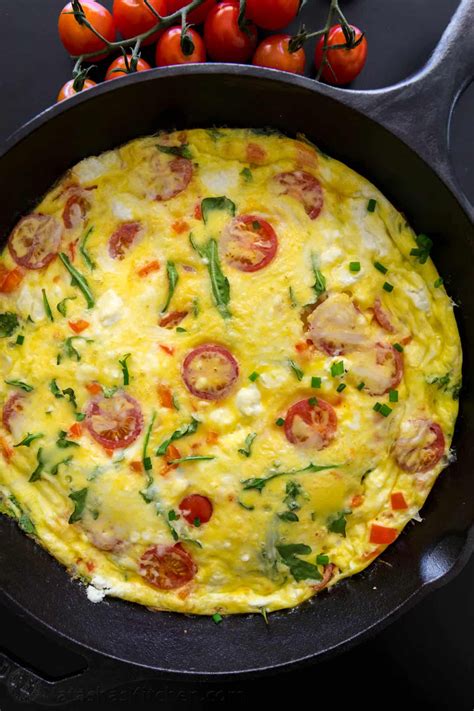 Frittatas are so easy with just a few ingredients. This one-pan breakfast Frittata Recipe is ...