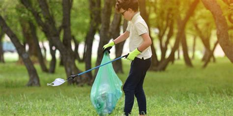 The Power of Picking Up Trash to Keep Our Environment Clean - 365give