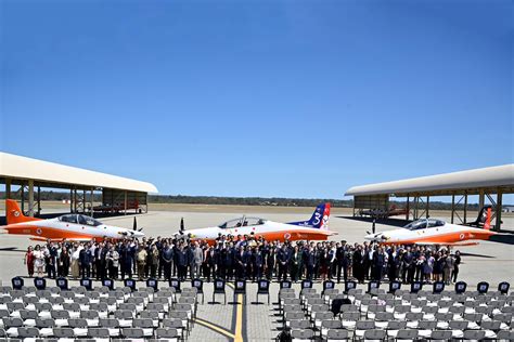 Força Aérea de Singapura celebra 30 anos do seu Destacamento na ...