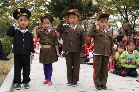 School children, Kaesong, North Korea | School children, Kae… | Flickr