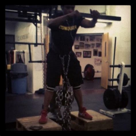 belt squat | Juggernaut Training Systems