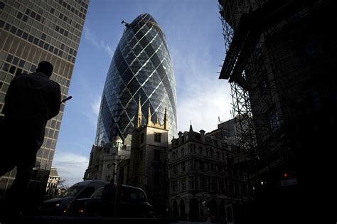 Overseas Investors Line Up for London Office Buildings - WSJ