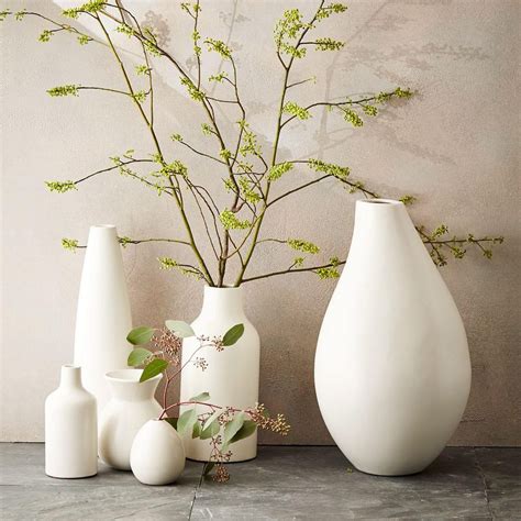 Pure White Ceramic Vases | west elm Australia