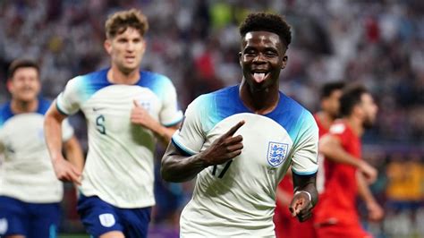 Bukayo Saka set to start vs Senegal | Jamie Carragher: It shows ...