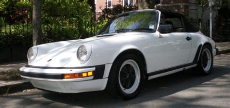 classic Porsche convertible – Star Cars Agency