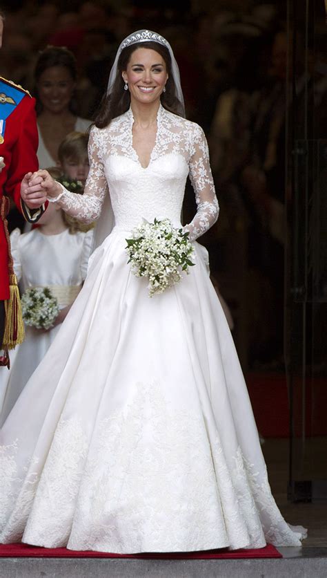 Kate Middleton, Princess Diana and Other Royals: Their Wedding Dresses ...