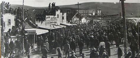 21 Photos Delivering The Visual History of the Klondike Gold Rush