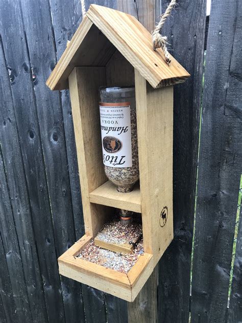 Rustic Tito's Bird Feeder, Reclaimed Wood, Upcycled, Garden Gifts – Home and Pallet | Wood bird ...