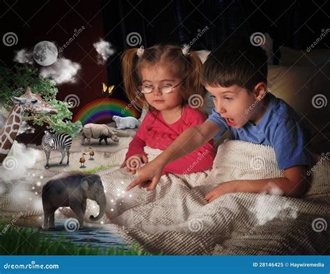 Animals at Bed Time with Children Stock Image - Image of learn, giraffe: 28146425