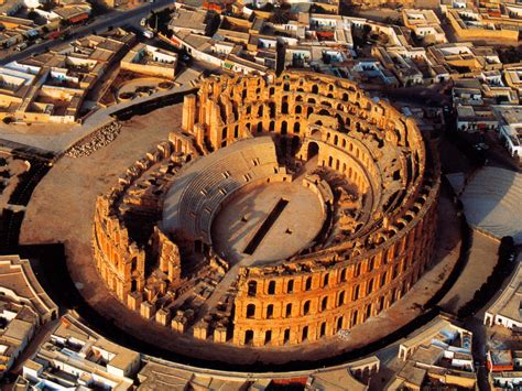 Paradise Life Travel: Colosseum and amphitheatre of the world