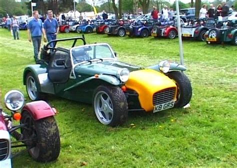 IMCDb.org: 1993 Caterham Super Seven in "Classic Kit Cars, 2005"