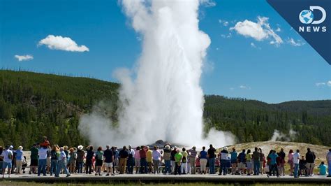 How Geysers Erupt - YouTube