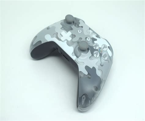 Official Xbox One Wireless Controller Arctic Camo - Baxtros