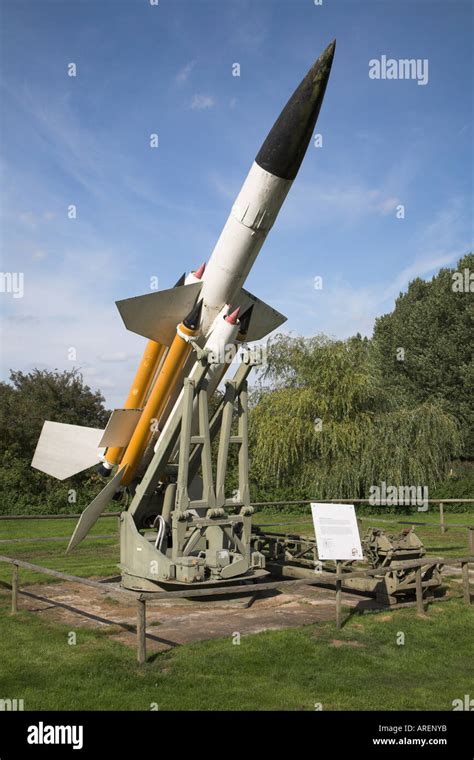 Sam missile hi-res stock photography and images - Alamy