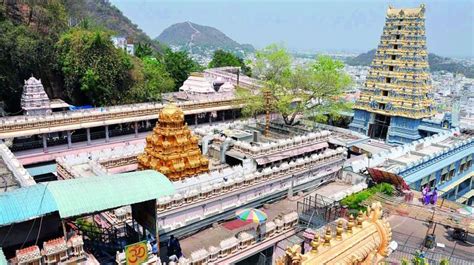 Vijayawada Kanakadurga Temple | Sri Durga Malleswara - Info, Timings ...